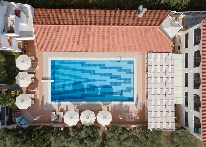 Hotel Alkyon & Vrahati