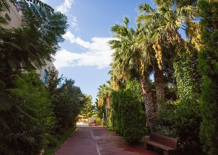 Alkyon & Hotel Vrahati